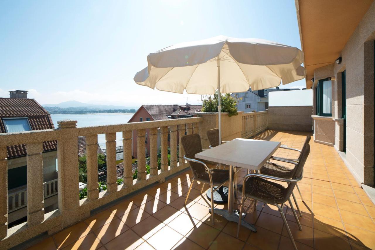 Apartamentos Ria De Bayona バイヨーナ エクステリア 写真