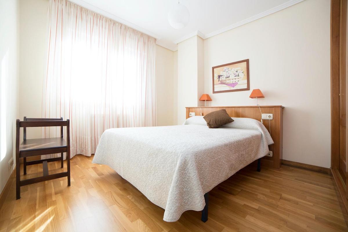 Apartamentos Ria De Bayona バイヨーナ エクステリア 写真