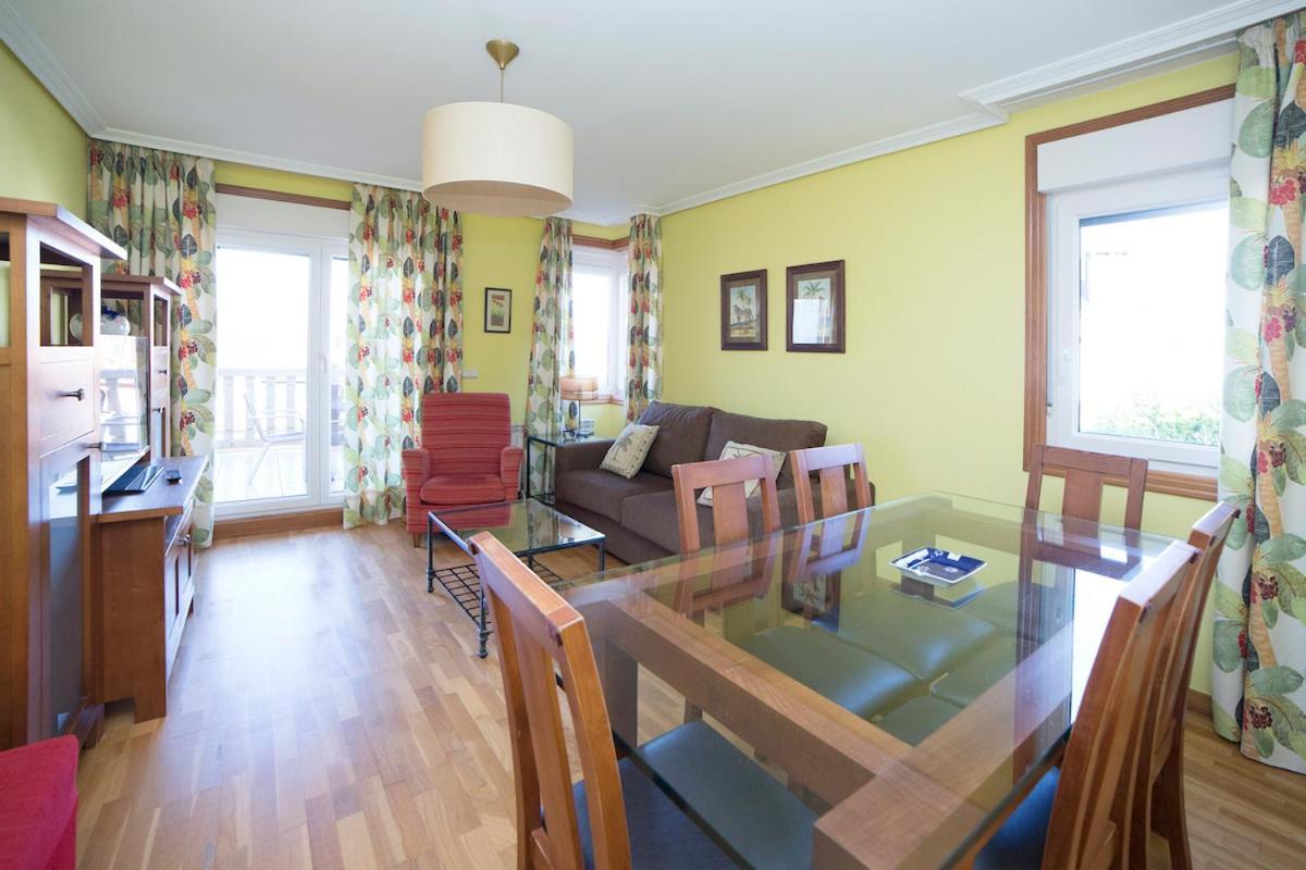 Apartamentos Ria De Bayona バイヨーナ エクステリア 写真